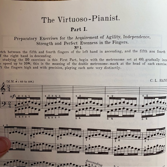 Piano music book finger exercises - Picture 7 of 7